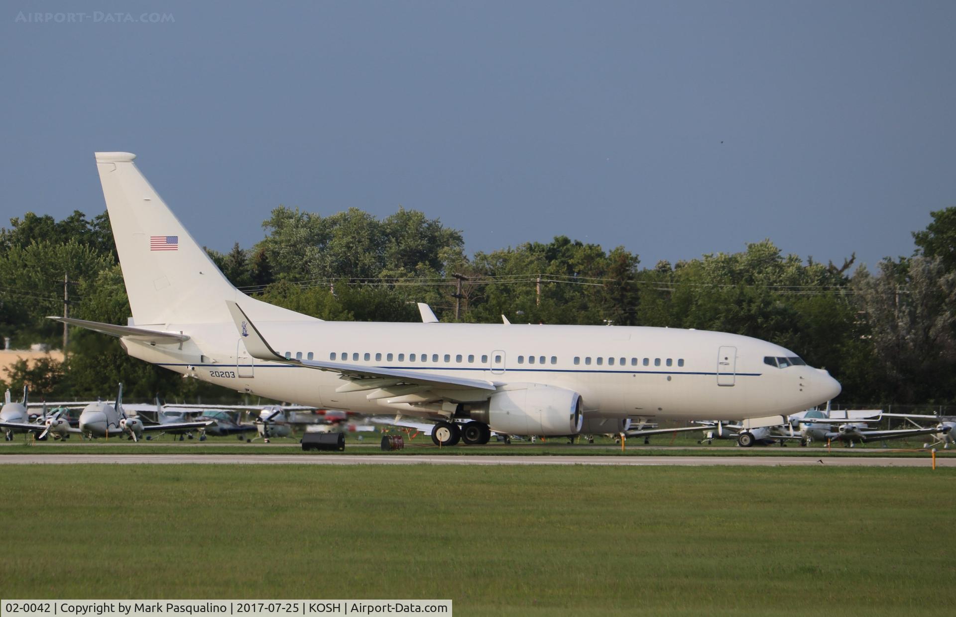 02-0042, 2003 Boeing C-40B (737-7FD BBJ) C/N 33500, Boeing C-40B