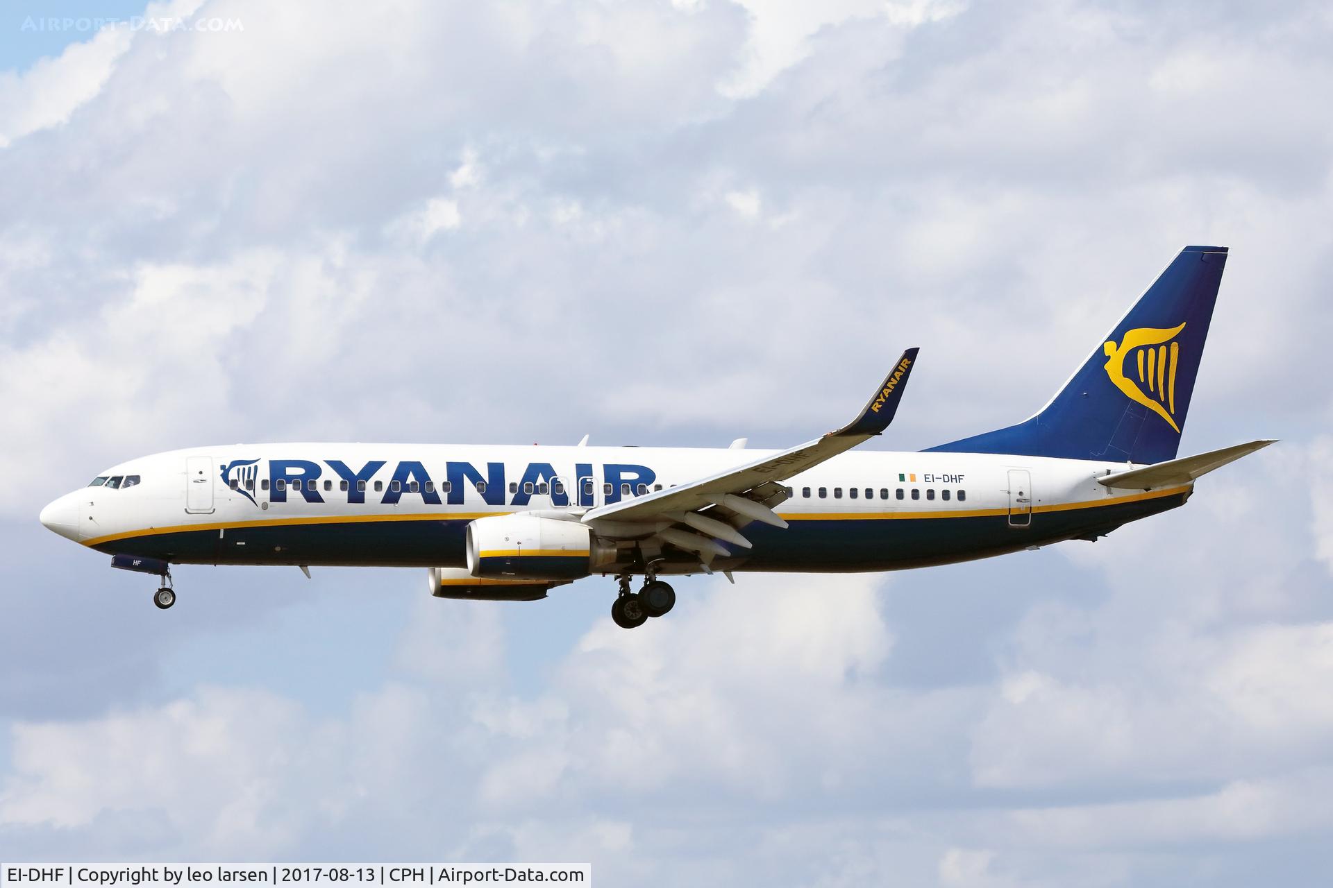 EI-DHF, 2005 Boeing 737-8AS C/N 33575, Copenhagen 13.8.2017