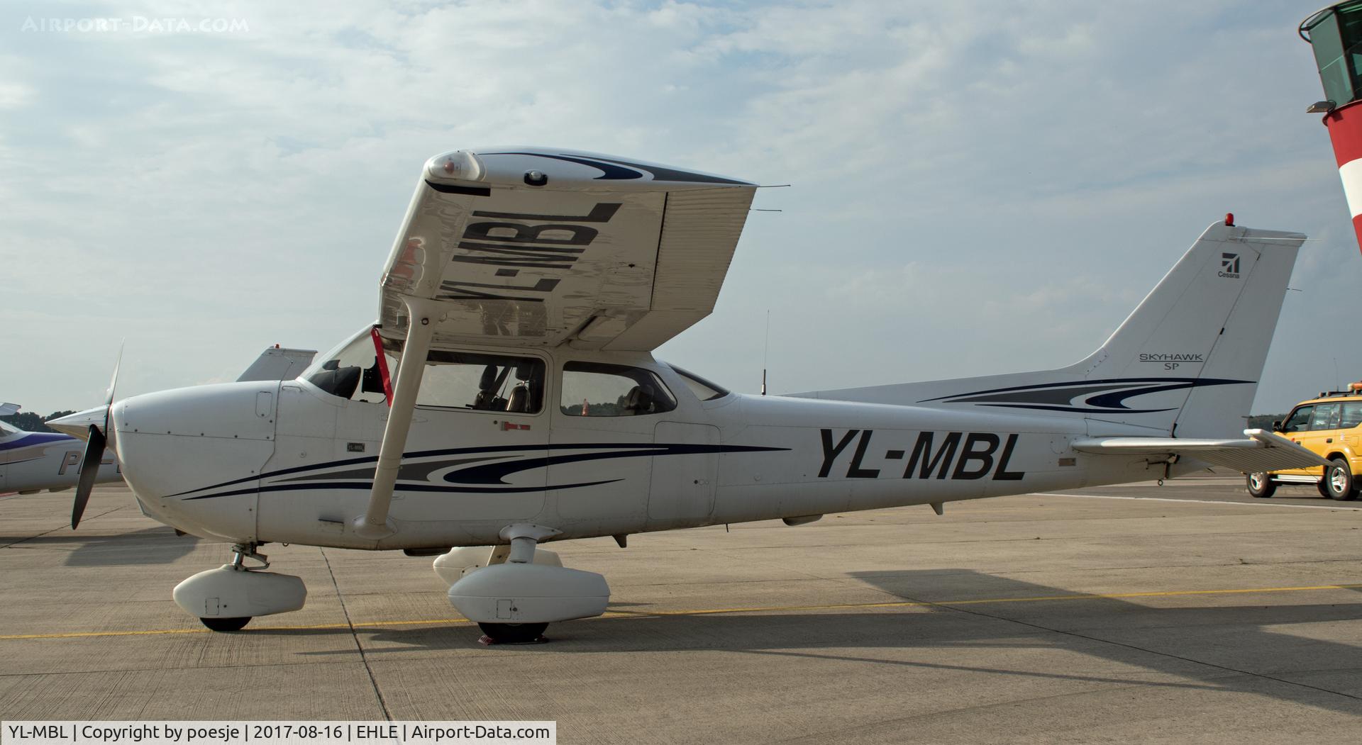 YL-MBL, 2005 Cessna 172S C/N 172S9795, Visiting Lelystad 16-08-2017