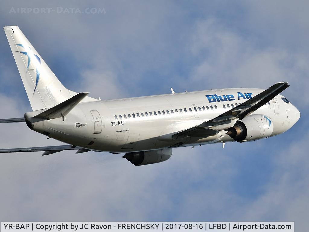 YR-BAP, 1991 Boeing 737-3Y0 C/N 24909, Blue Air 0B168  take off runway 23 to Bucharest (OTP)