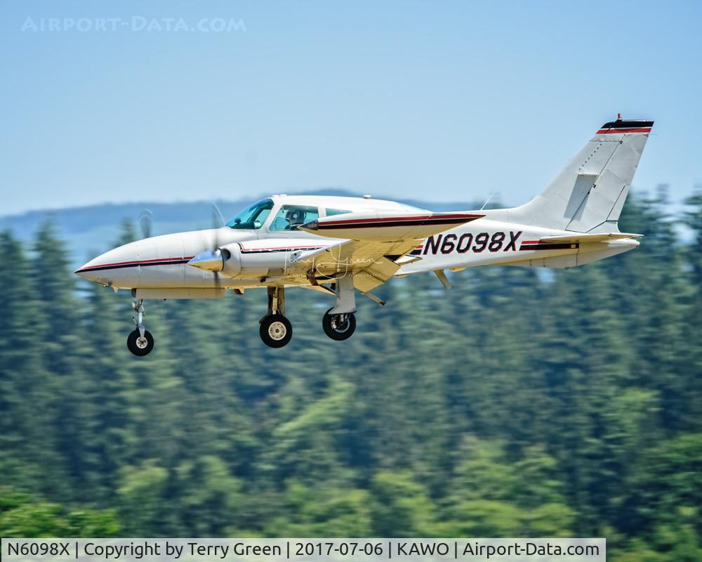 N6098X, 1978 Cessna T310R C/N 310R1266, KAWO