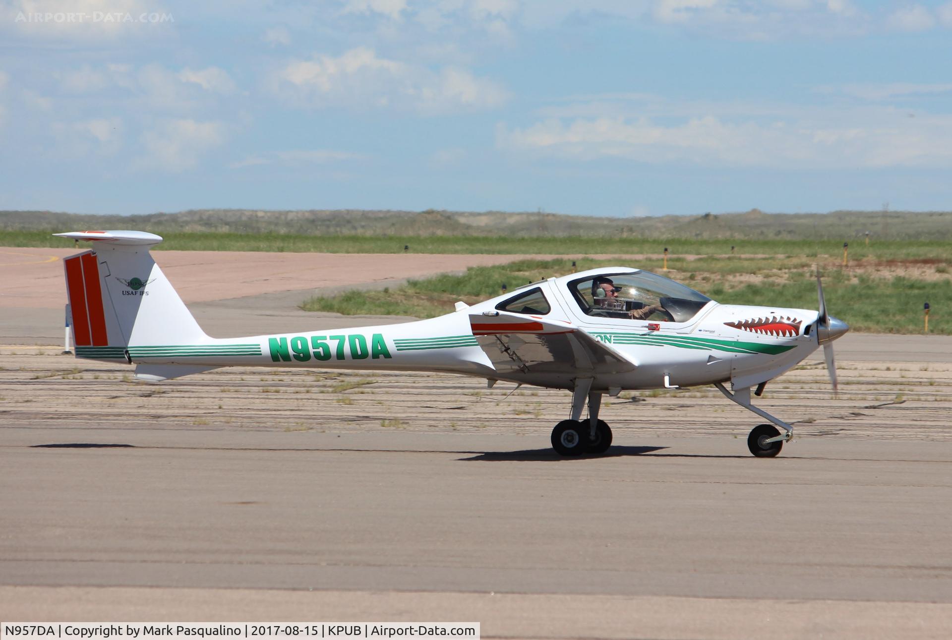N957DA, 2007 Diamond DA-20C-1 Eclipse C/N C0467, Diamond DA-20C-1