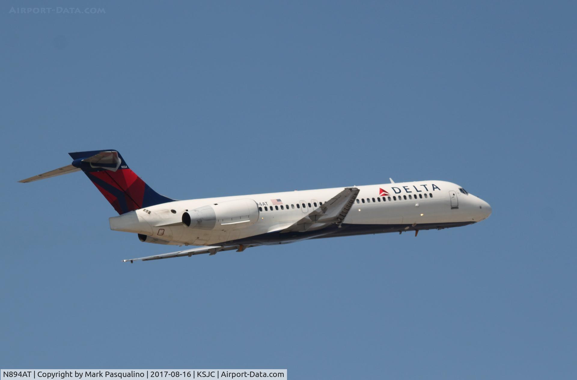 N894AT, 2004 Boeing 717-200 C/N 55046, Boeing 717-200