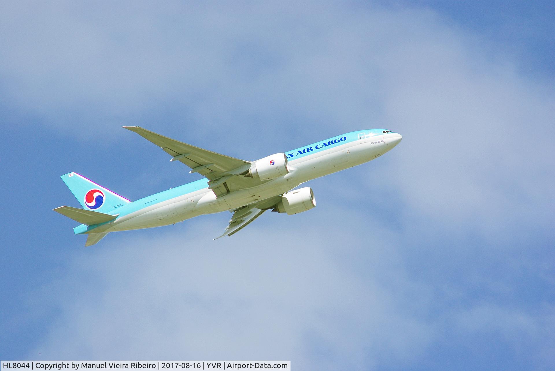 HL8044, 2016 Boeing 777-FB5 C/N 62694, Departure from YVR