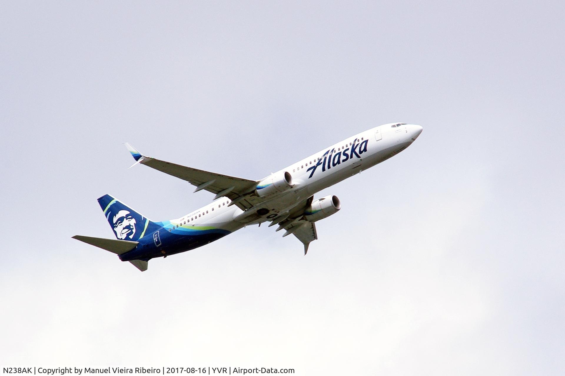 N238AK, 2016 Boeing 737-990/ER C/N 62681, AS701 to Seattle