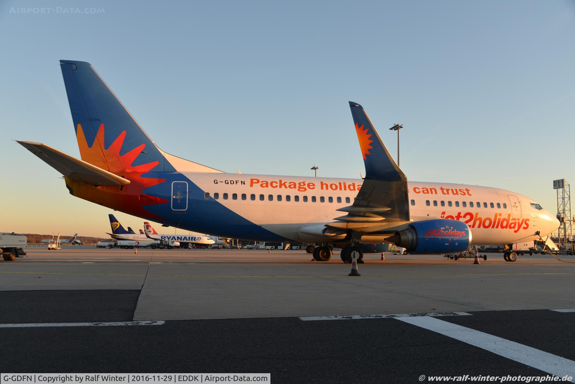 G-GDFN, 1998 Boeing 737-33V C/N 29332, Boeing 737-33V(W) - LS EXS Jet2 - 29332 - G-GDFN - 29.11.2016 - CGN