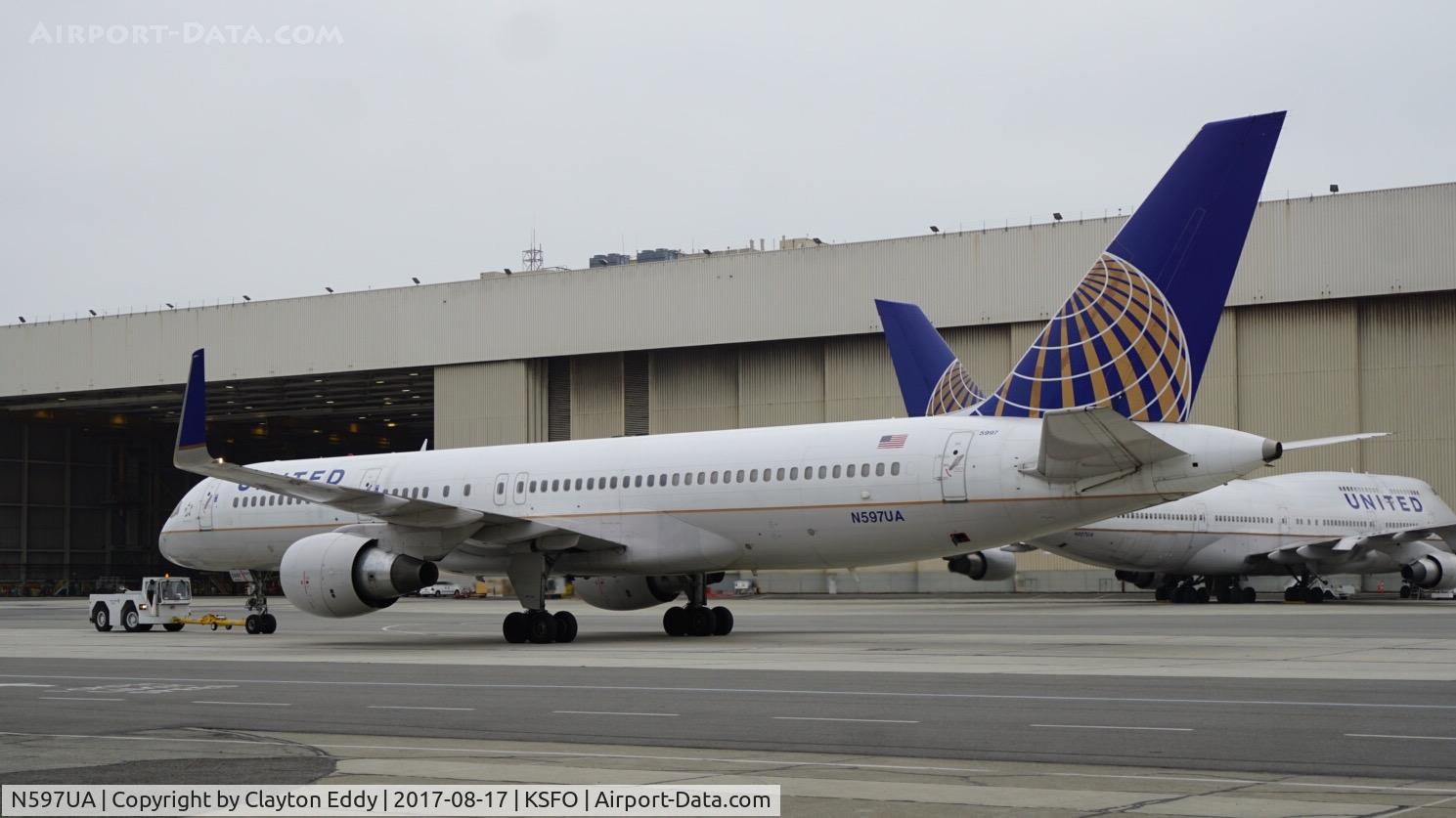 N597UA, 1998 Boeing 757-222 C/N 28750, SFO 2017.