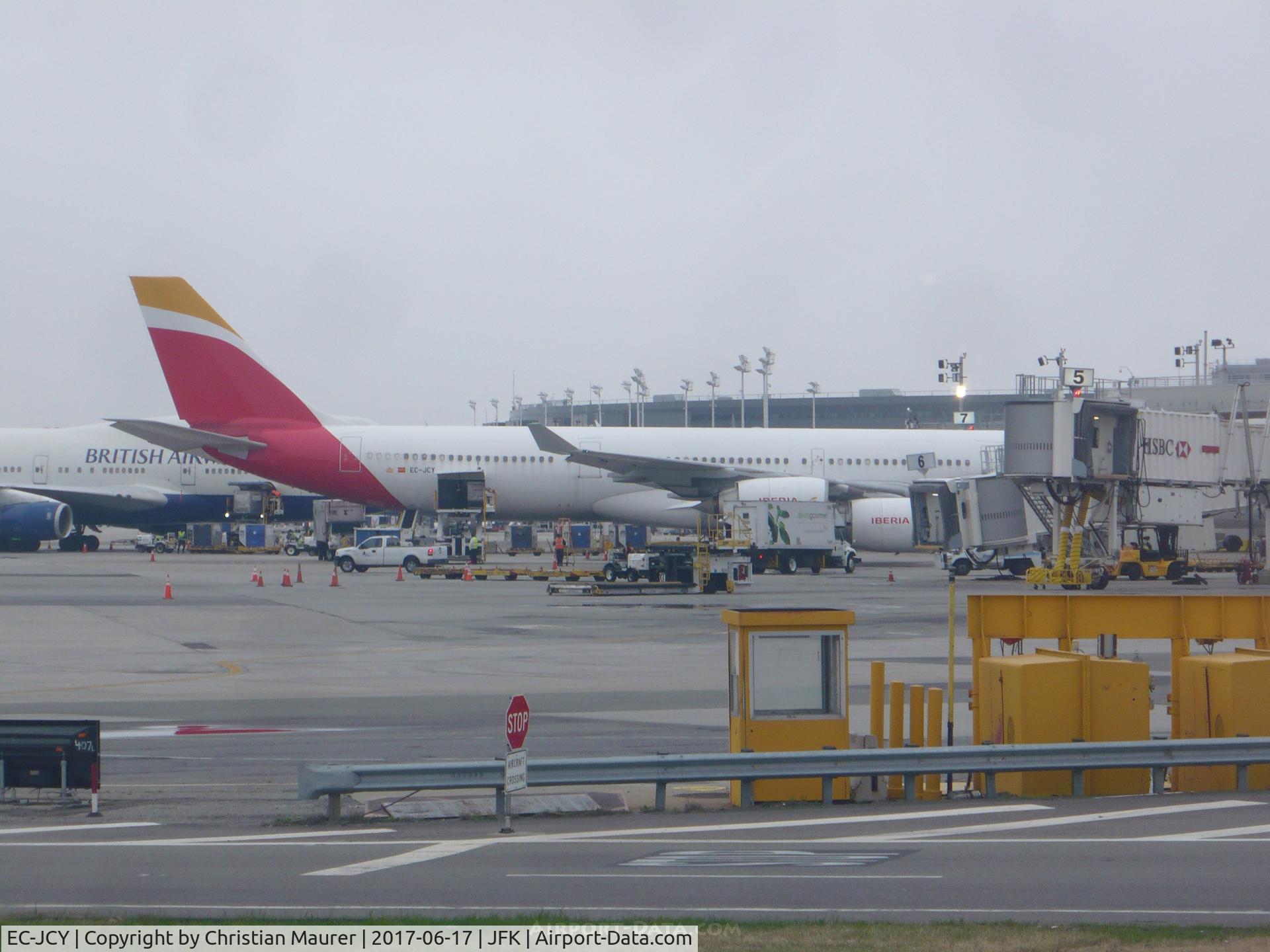 EC-JCY, 2005 Airbus A340-642 C/N 617, Airbus A340-600