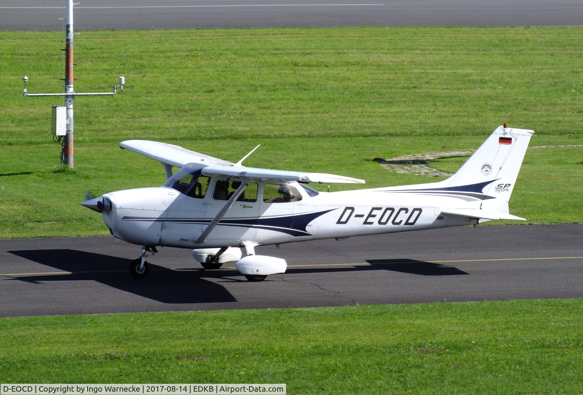 D-EOCD, 2004 Cessna 172S Skyhawk SP C/N 172S9675, Cessna C172SP at Bonn-Hangelar airfield