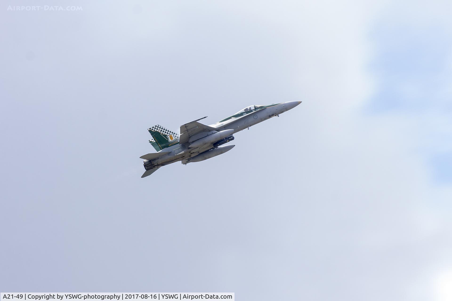 A21-49, 1989 McDonnell Douglas F/A-18A Hornet C/N 0757/AF049, RAAF (A21-49) McDonnell Douglas F/A-18A Hornet flypast at Wagga Wagga Airport