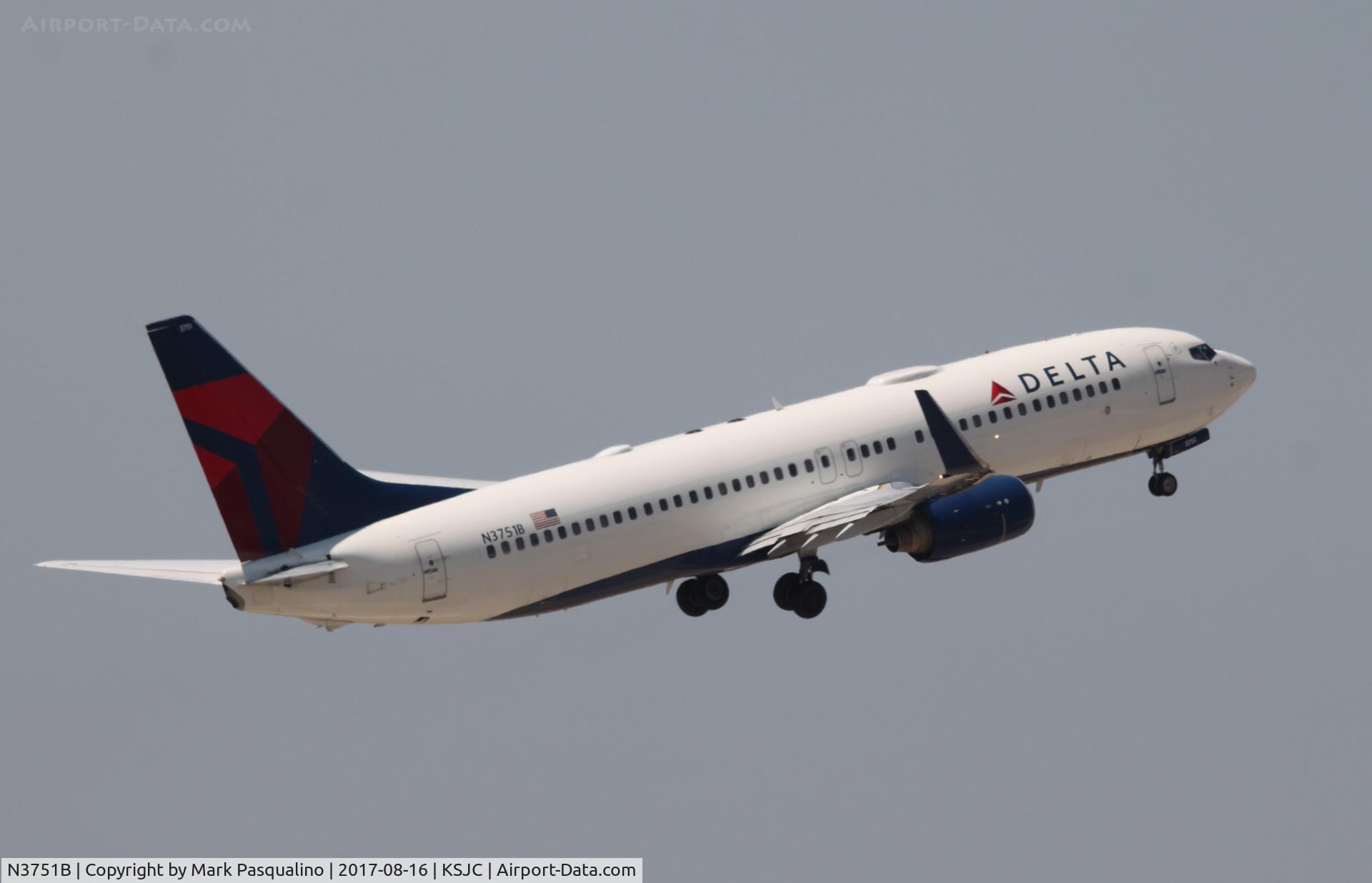 N3751B, 2001 Boeing 737-832 C/N 30491, Boeing 737-800