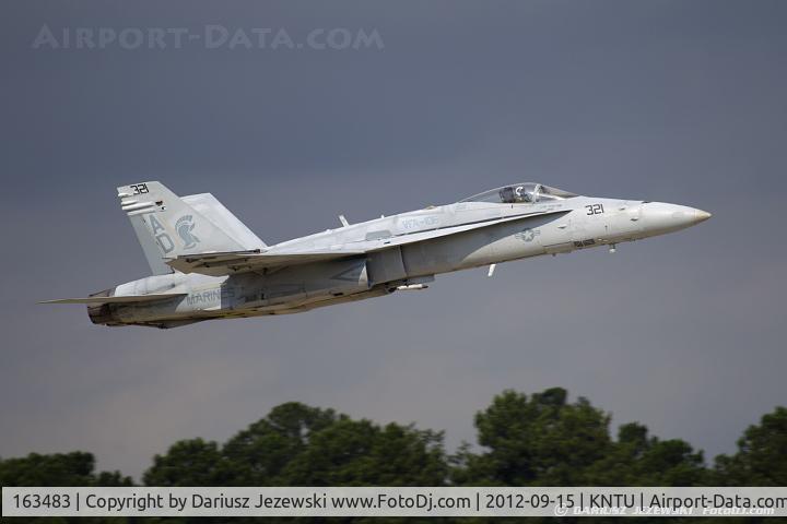 163483, 1988 McDonnell Douglas F/A-18C Hornet C/N 0714/C042, F/A-18C Hornet 163483 AD-321 from VFA-106 
