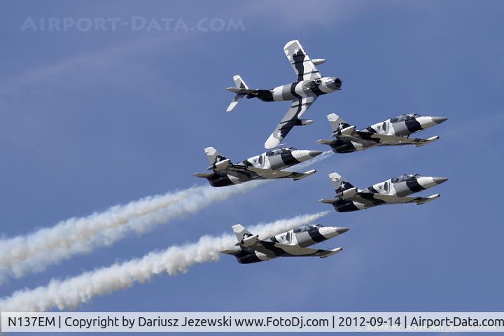 N137EM, 1980 Aero L-39 Albatros C/N PA031615, Black Diamond Jet Team - N137EM