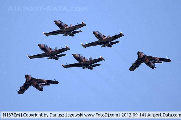 N137EM, 1980 Aero L-39 Albatros C/N PA031615, Black Diamond Jet Team - N137EM