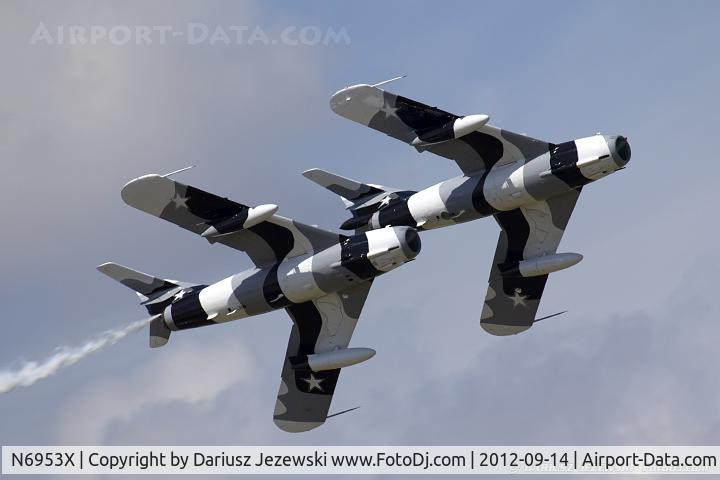 N6953X, PZL-Mielec Lim-6 (MiG-17) C/N 1J0511, Black Diamond Jet Team - N6953X