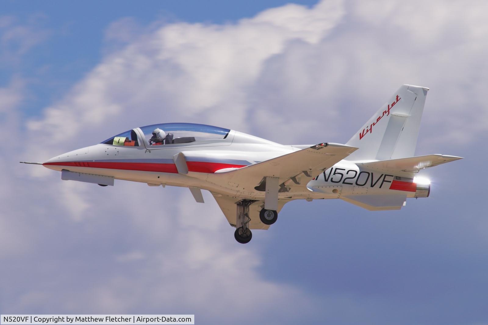 N520VF, 1999 Viper Aircraft Viperjet C/N 0001, ViperJet Oshkosh 2005