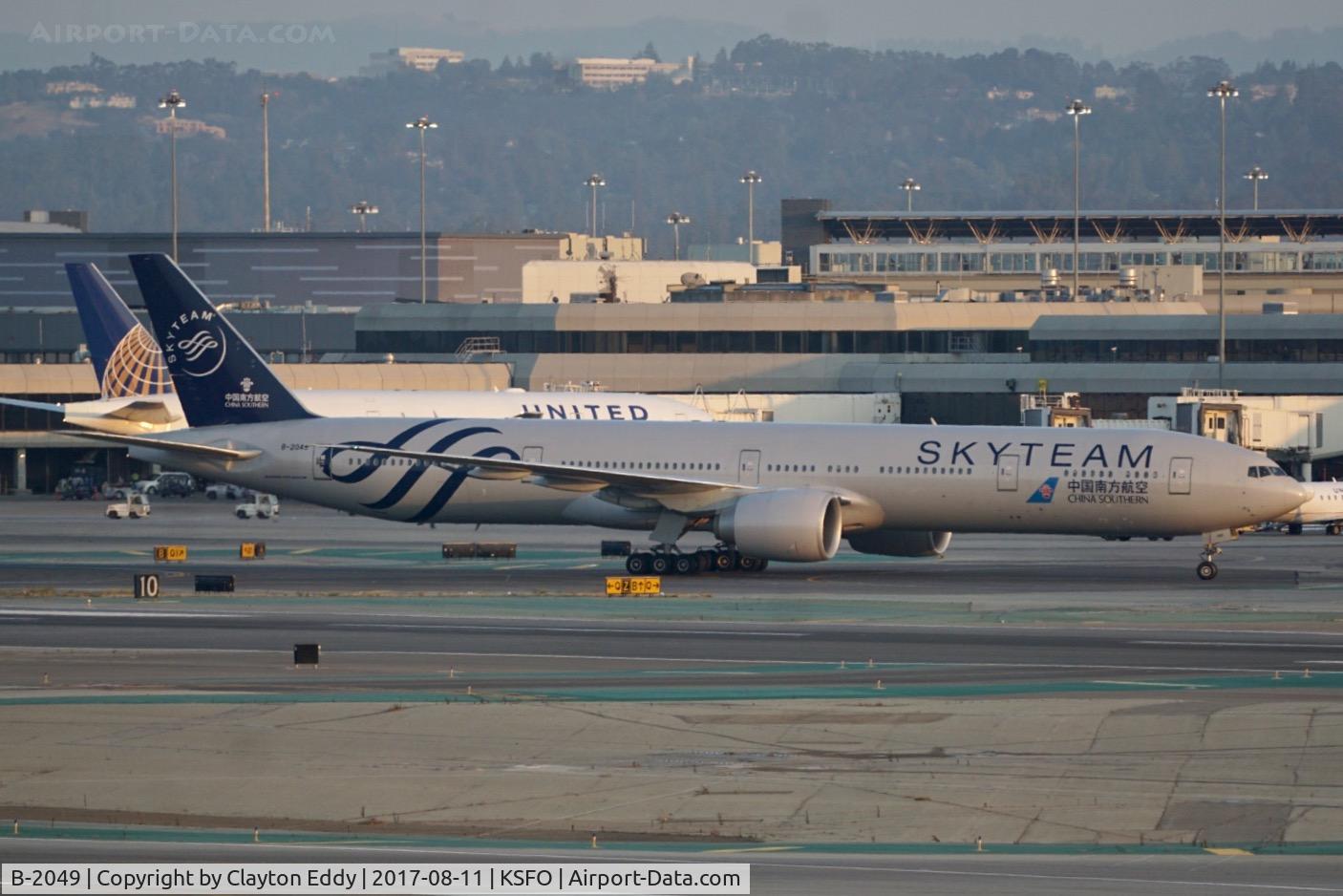 B-2049, 2015 Boeing 777-31B/ER C/N 43225, SFO 2017.