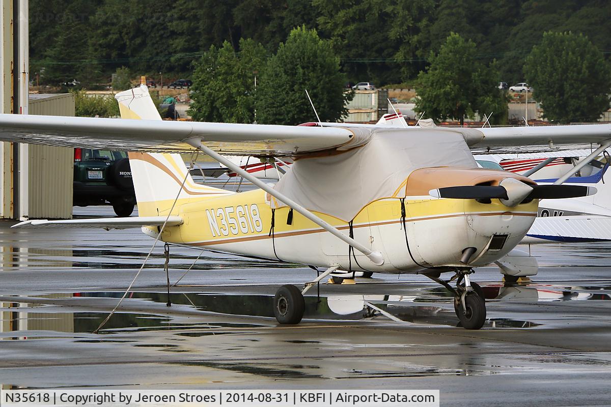 N35618, 1968 Cessna 172I C/N 17256866, kbfi