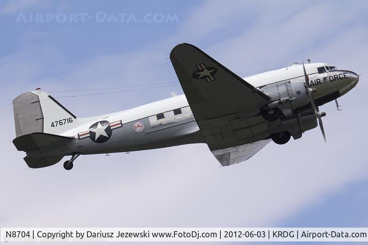 N8704, 1944 Douglas DC3C-S4C4G (TC-47B-30-DK) C/N 33048, Douglas DC-3C-S4C4G 