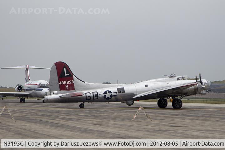 N3193G, 1944 Boeing B-17G Flying Fortress C/N 77255, Boeing B-17G Flying Fortress 