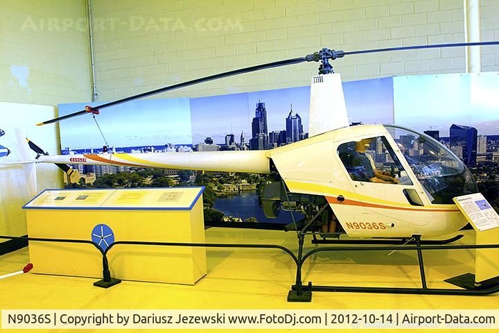 N9036S, 1981 Robinson R22 C/N 0097, Robinson R22 Beta  C/N 0097 - American Helicopter Museum, N9036S