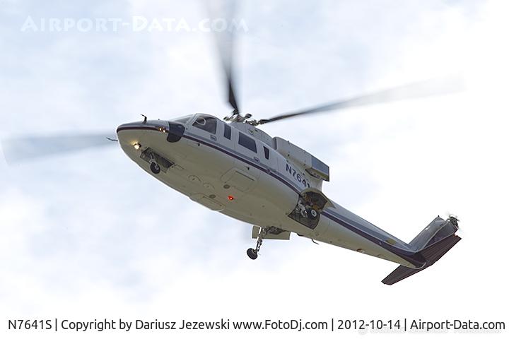 N7641S, Sikorsky S-76B C/N 760427, Sikorsky S-76B C/N 760427, N7641S