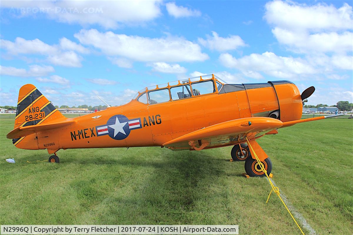 N2996Q, 1950 North American T-6G Texan C/N 168-175, At 2017 EAA Airventure at Oshkosh