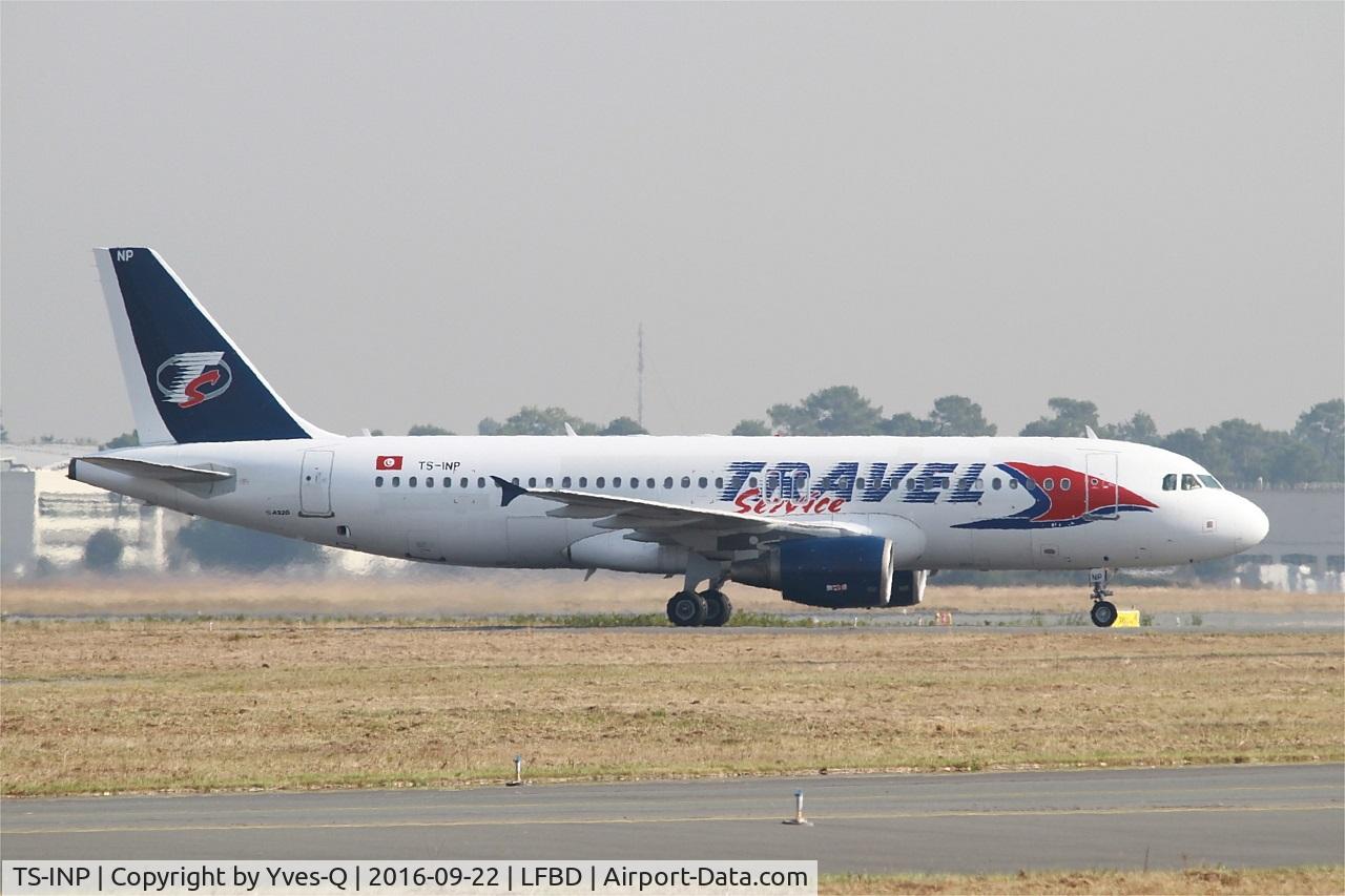 TS-INP, 2001 Airbus A320-214 C/N 1597, Airbus A320-214, Taxiing to boarding gate, Bordeaux Mérignac airport (LFBD-BOD)