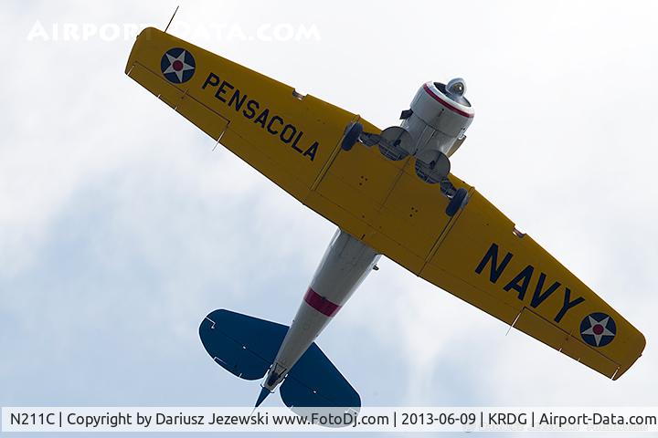 N211C, 1947 Stinson 108-1 Voyager C/N 108-1965, North American SNJ-6  C/N 121-42318 - Kevin Russo, N211C