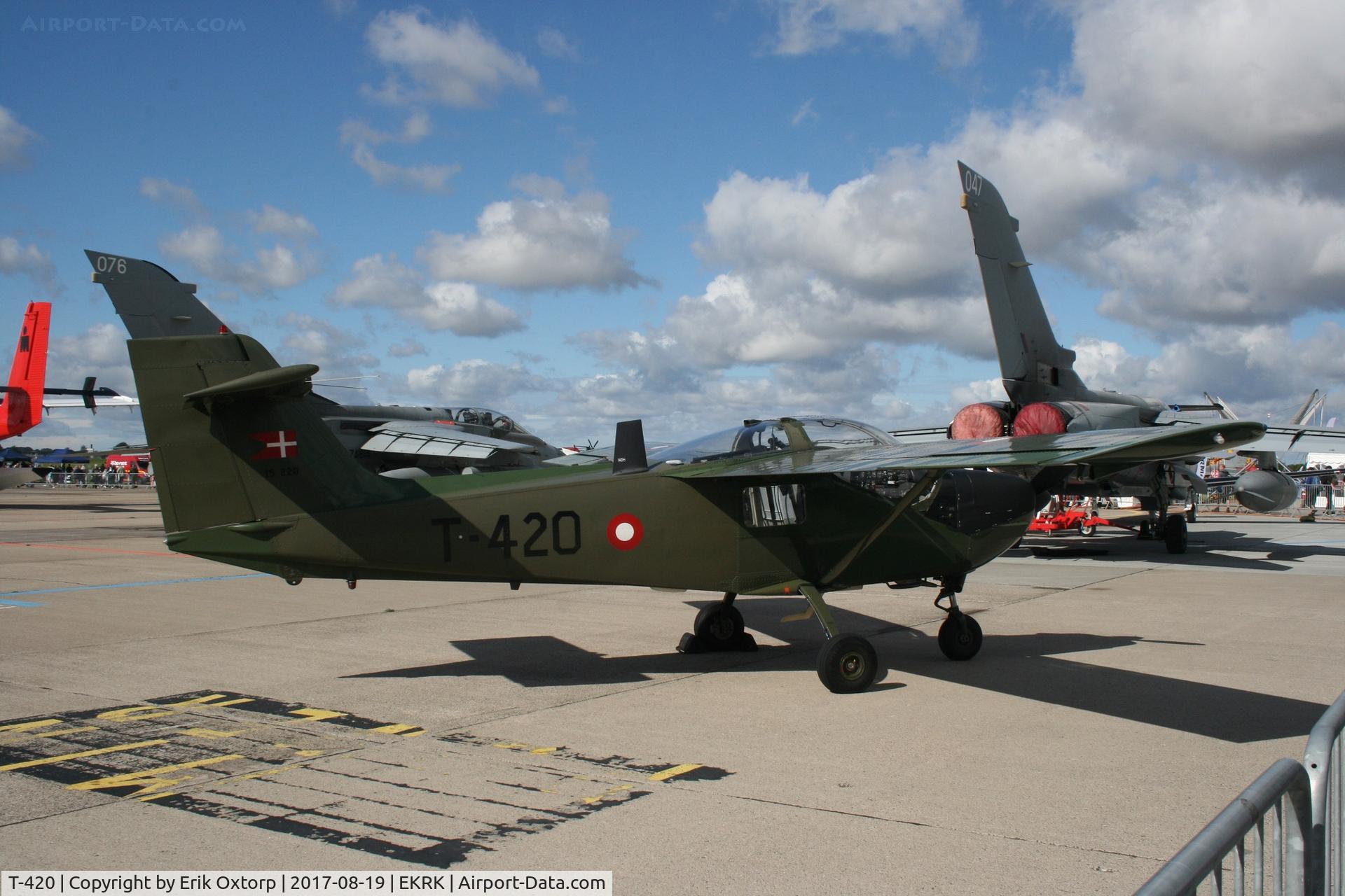 T-420, Saab T-17 Supporter C/N 15-220, T-420 at the 