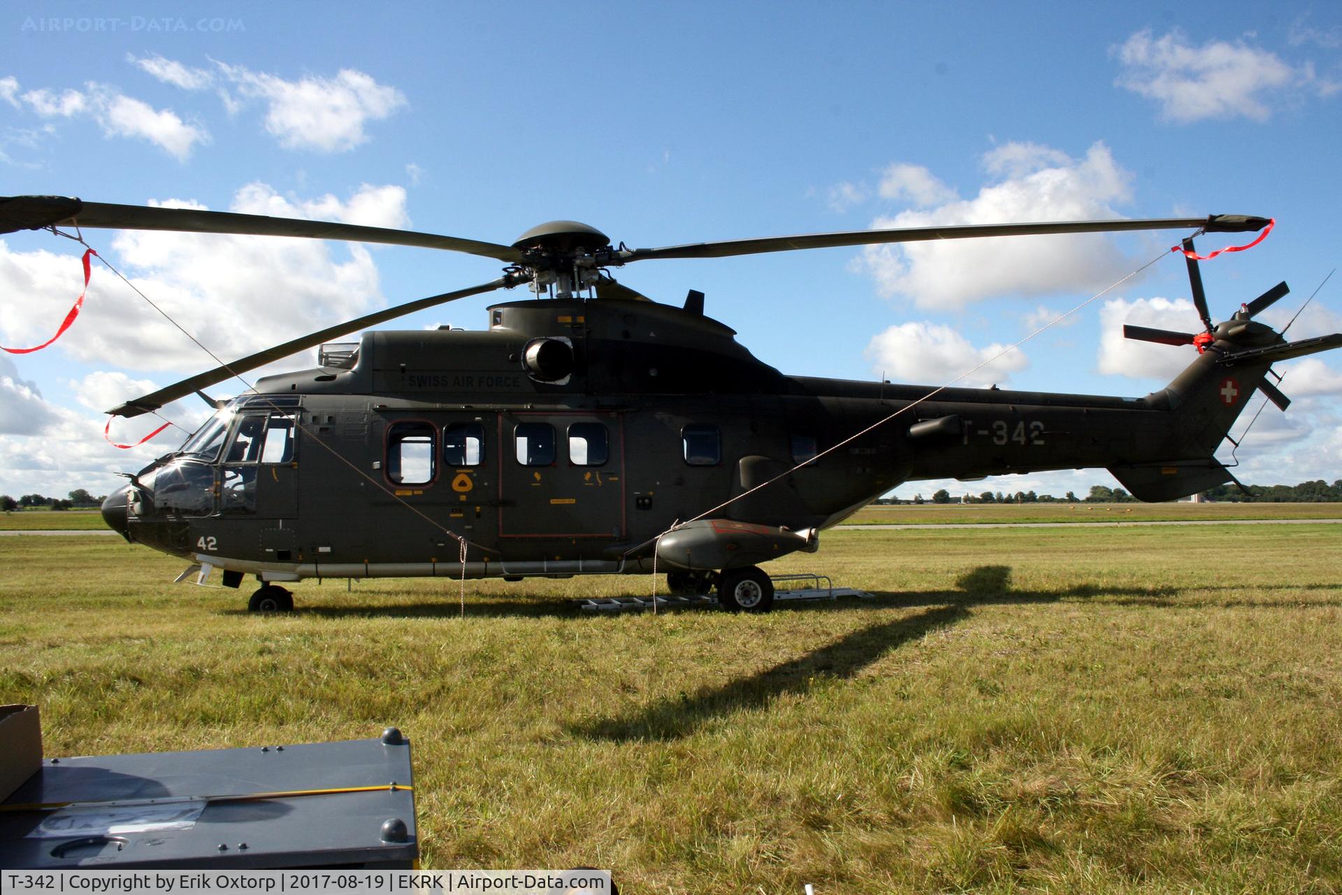 T-342, 2002 Eurocopter AS-532UL Cougar C/N 2560/MIS027, T-342 at the 