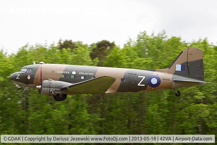 C-GDAK, 1939 Douglas DC-3-G202A C/N 2141, Douglas DC-3-G202A/C-47 Dakota 