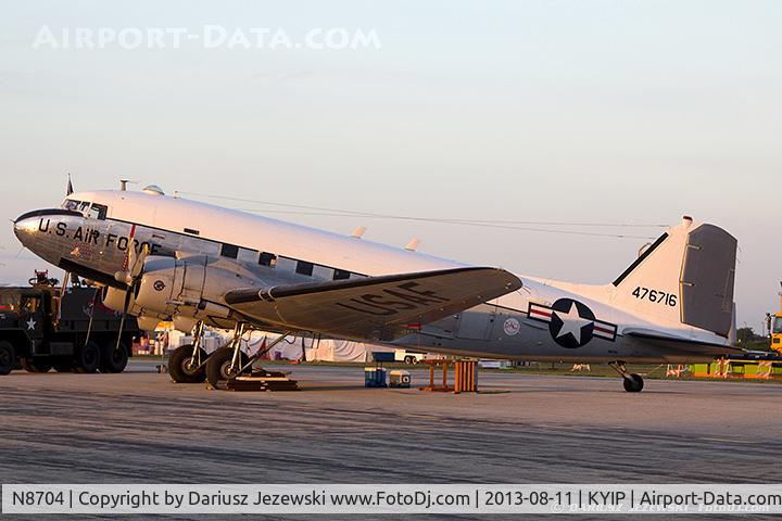 N8704, 1944 Douglas DC3C-S4C4G (TC-47B-30-DK) C/N 33048, Douglas DC-3C-S4C4G 