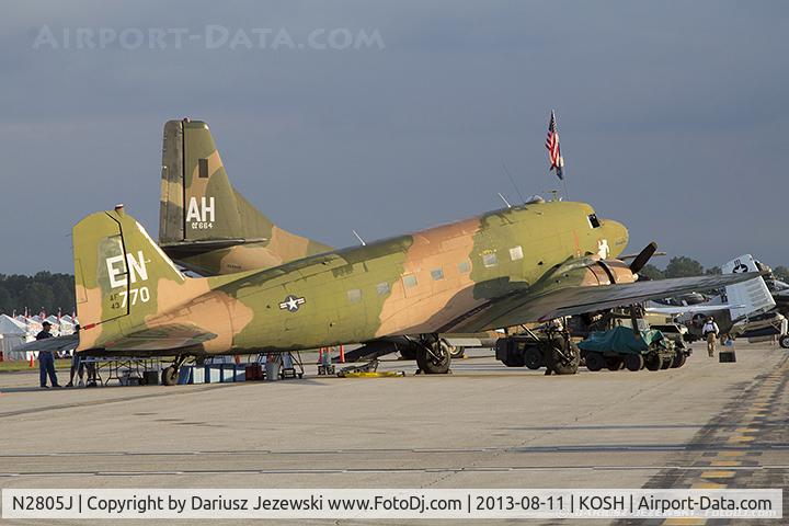 N2805J, 1944 Douglas DC3C-R-1830-90C C/N 20835, Douglas DC-3C-R-1830-90C 