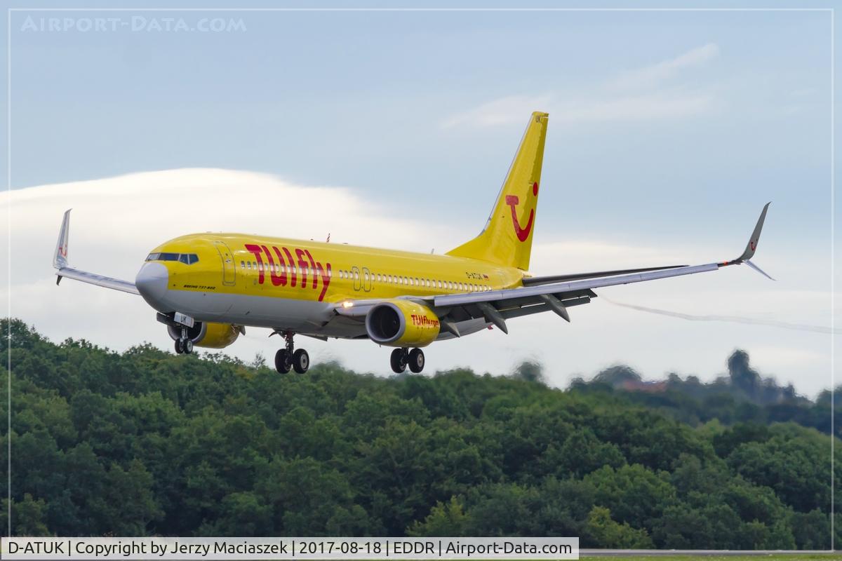 D-ATUK, 2011 Boeing 737-8K5 C/N 39094, Boeing 737-82R,