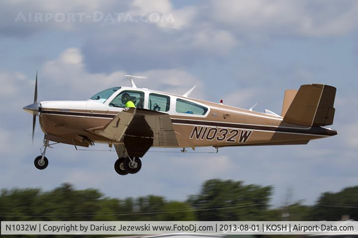 N1032W, 1973 Beech V35B Bonanza C/N D-9454, Beech V35B Bonanza  C/N D-9454, N1032W