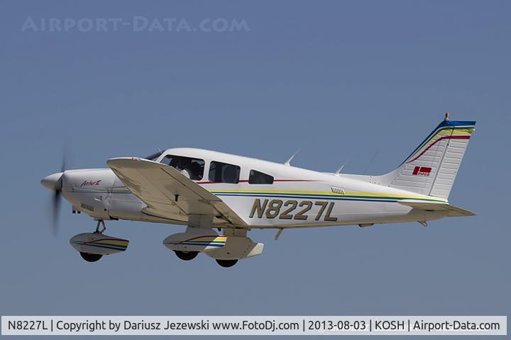 N8227L, 1980 Piper PA-28-181 C/N 28-8090327, Piper PA-28-181 Archer  C/N 28-8090327, N8227L