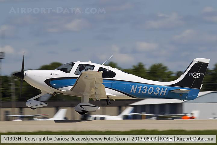 N1303H, Cirrus SR22 GTS C/N 3712, Cirrus SR22  C/N 3945, N1303H