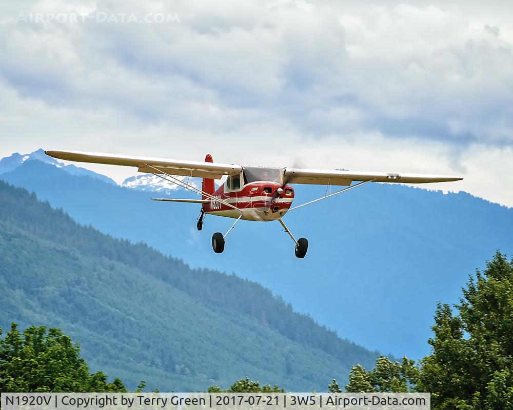N1920V, 1947 Cessna 140 C/N 14116, 3W5