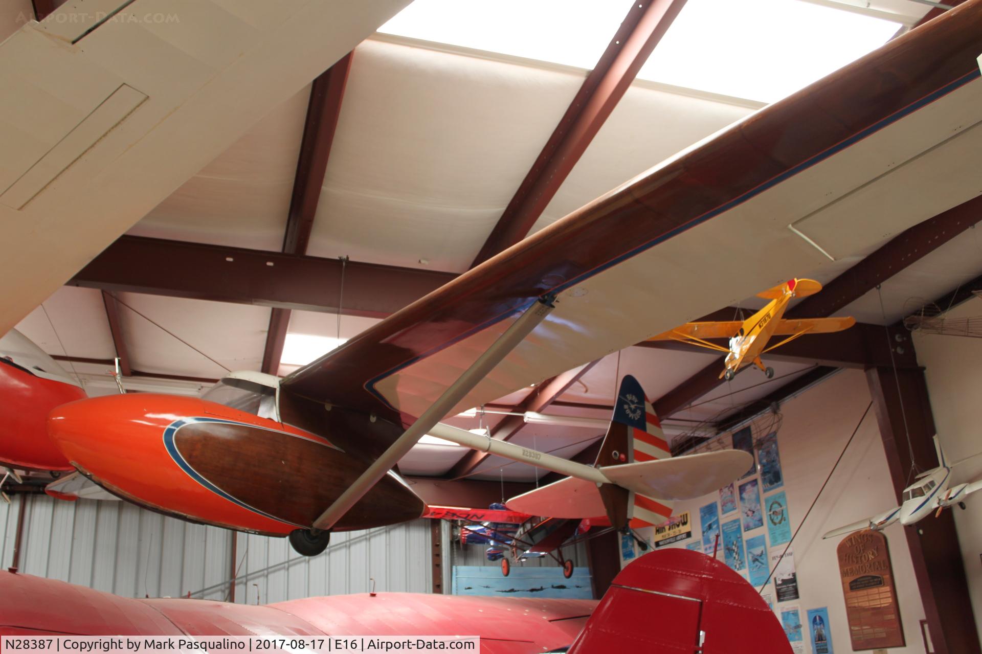N28387, 1942 Bowlus BA-100 C/N 165, Bowlus BA-100
