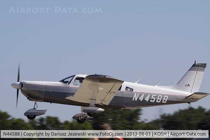 N44588, 1974 Piper PA-32-260 Cherokee Six Cherokee Six C/N 32-7400050, Piper PA-32-260 Cherokee Six  C/N 32-7400050, N44588