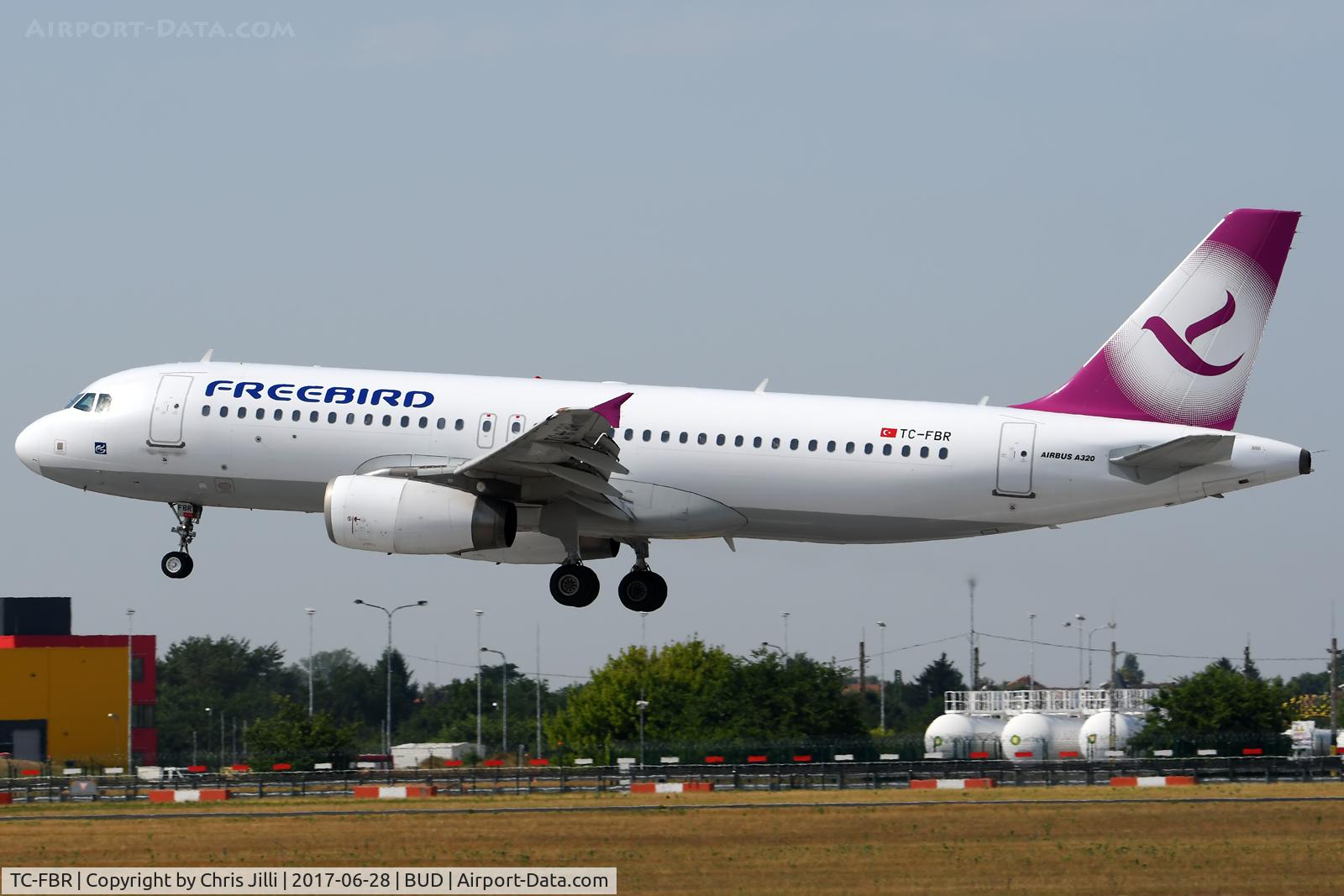 TC-FBR, 2005 Airbus A320-232 C/N 2524, Freebird