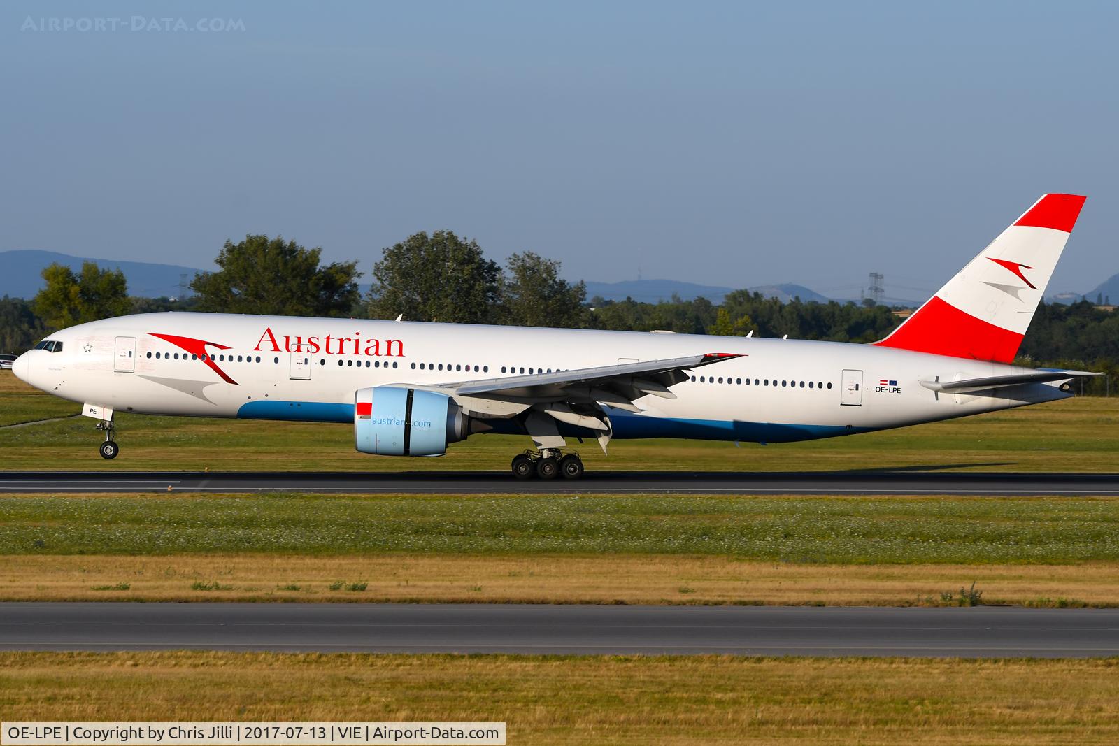 OE-LPE, 1998 Boeing 777-2Q8/ER C/N 27607, Austrian Airlines