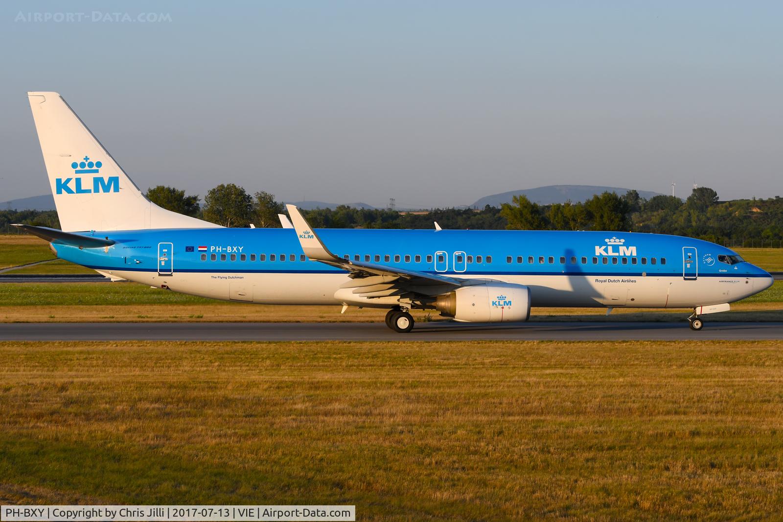 PH-BXY, 2008 Boeing 737-8K2 C/N 30372, KLM