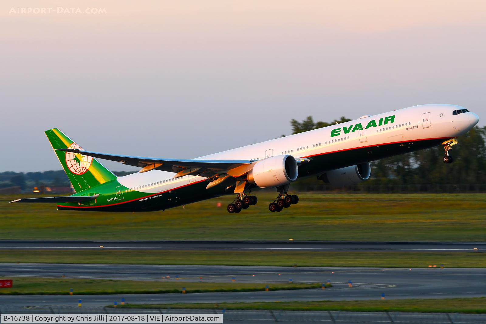B-16738, 2017 Boeing 777-300/ER C/N 42105, EVA AIr