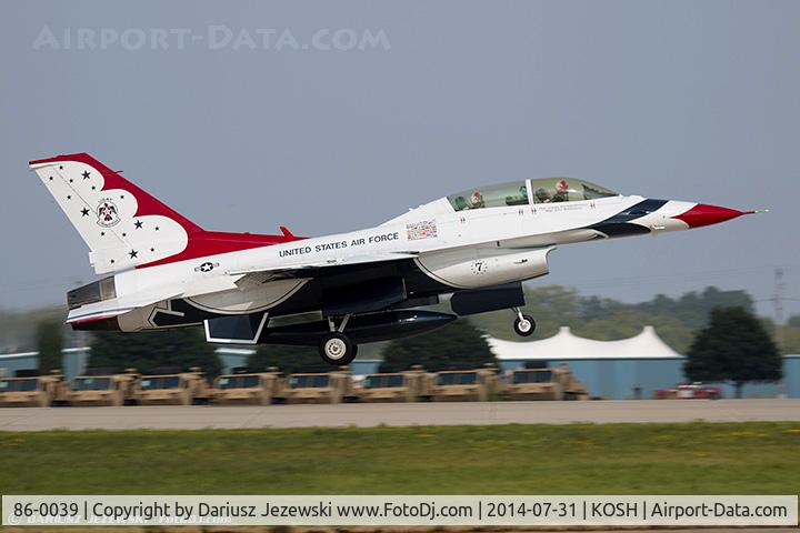 86-0039, 1986 General Dynamics F-16D Fighting Falcon C/N 5D-43, F-16D Fighting Falcon 86-0039 4 from USAF Thunderbirds  Nellis AFB, NV