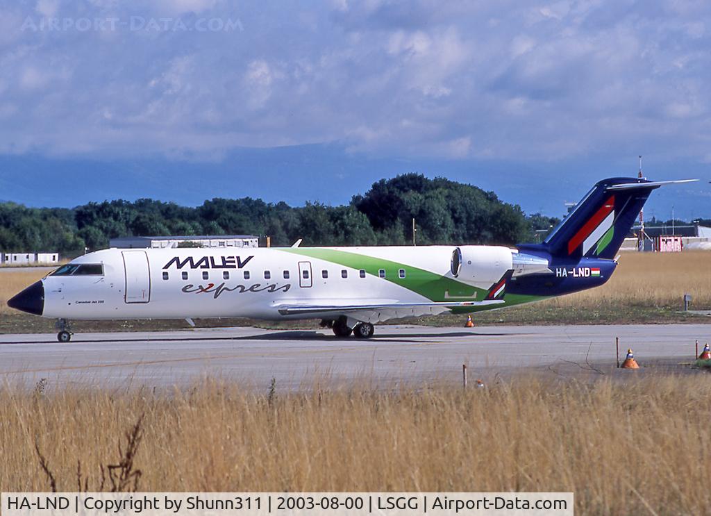 HA-LND, 2003 Bombardier CRJ-200ER (CL-600-2B19) C/N 7807, Taxiing for departure...