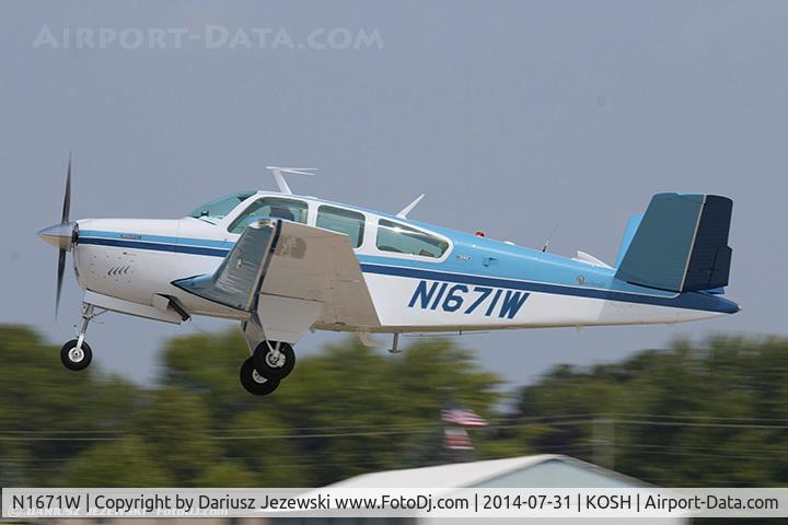 N1671W, 1972 Beech V35B Bonanza C/N D-9382, Beech V35B Bonanza  C/N D-9382, N1671W