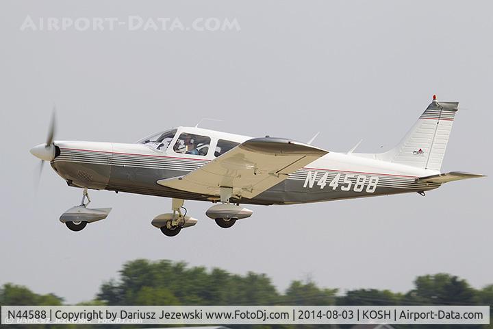 N44588, 1974 Piper PA-32-260 Cherokee Six Cherokee Six C/N 32-7400050, Piper PA-32-260 Cherokee Six  C/N 32-7400050, N44588