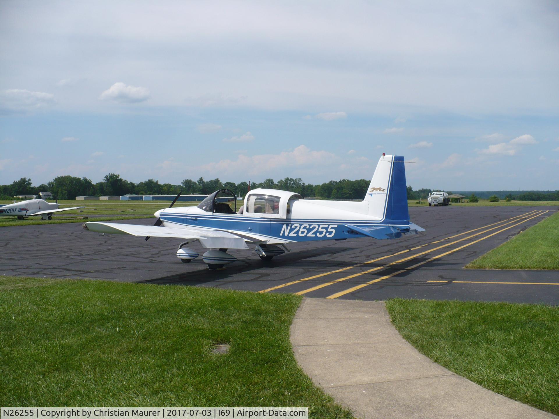 N26255, 1977 Grumman American AA-5A Cheetah C/N AA5A0485, Grumman AA-5A at Sporty's